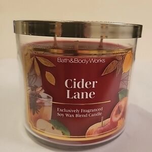 Bath & Body Works Cider Lane Candle